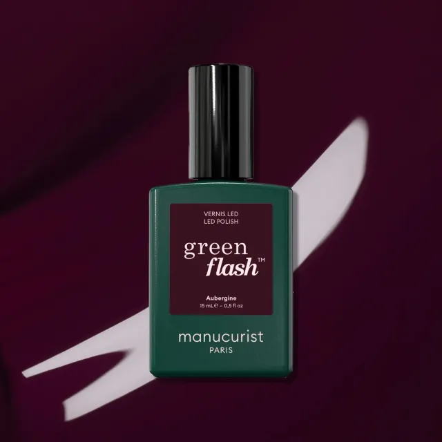 Manucurist Green Flash Aubergine gellakk mørk lilla