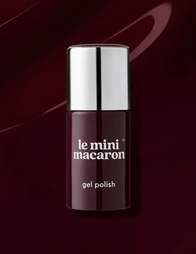 Le Mini Macaron Chocolate Cherry gellakk 8,5 ml vinrød