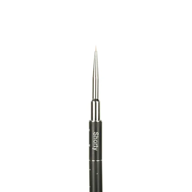 Light Elegance Shorty Celina Rydén nailartpensel kort