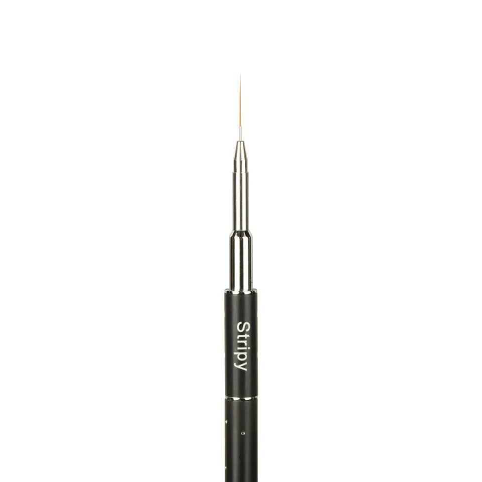Light Elegance Stripy Celina Rydén nailartpensel striping