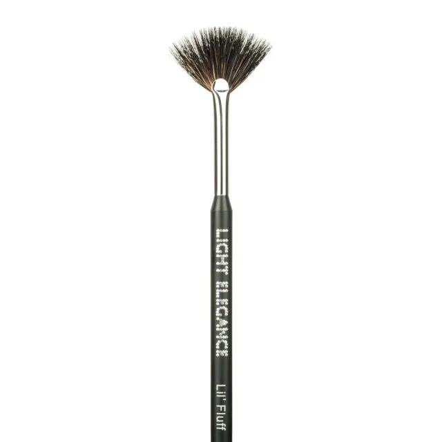 Light Elegance Lil Fluff Celina Rydén Art Brush vifte