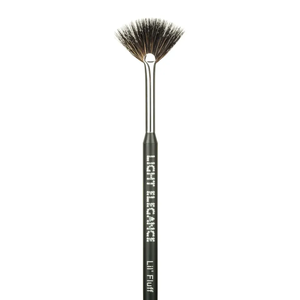 Light Elegance Lil Fluff Celina Rydén Art Brush vifte