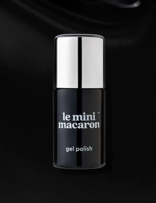 Le Mini Macaron Licorice gellakk 8,5 ml – dyp svart