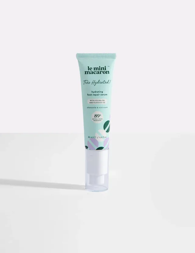 Le Mini Macaron Très Hydrated fotserum 30 ml mynte