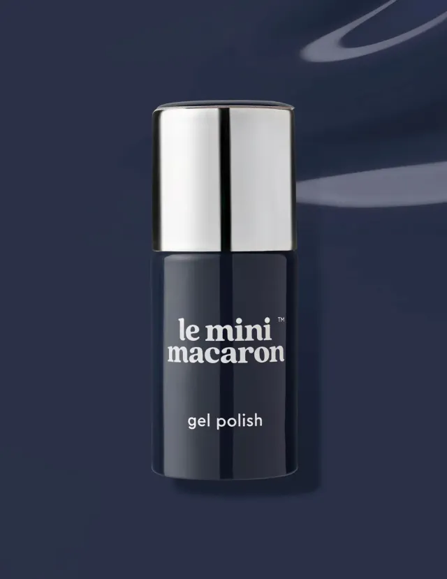 Le Mini Macaron Svart Sesam gellakk 8,5 ml koksgrå