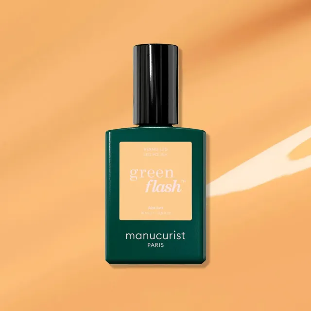 Manucurist Green Flash Abricot gelelakk pastel oransje